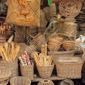 Local Crafts & Artisan Visits