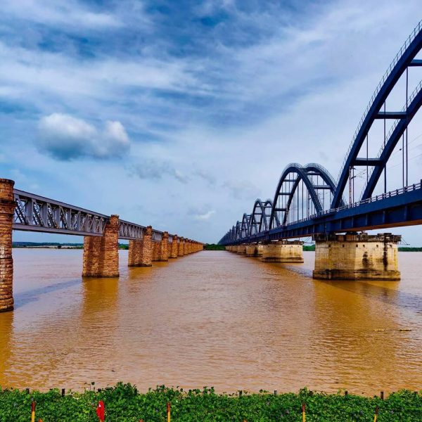 Rajamahendravaram Godavari Ghats